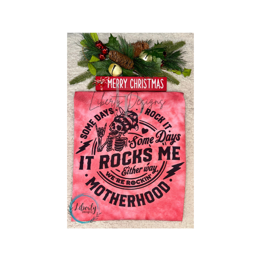 Motherhood Rocks ME Tee